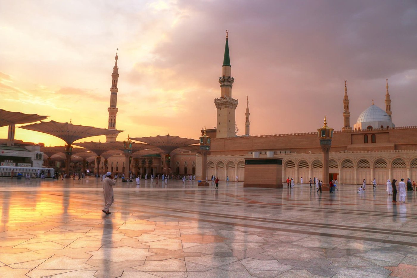 The Prophet’s Mosque courtyard at sunset